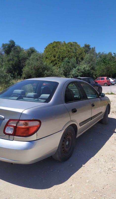 Πωλείται NISSAN ALMERA  2000 €