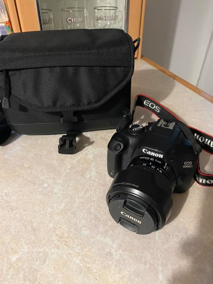 ΠΩΛΕΙΤΑΙ ΚΑΜΕΡΑ DSLR CANON EOS 4000D DSLR 120€