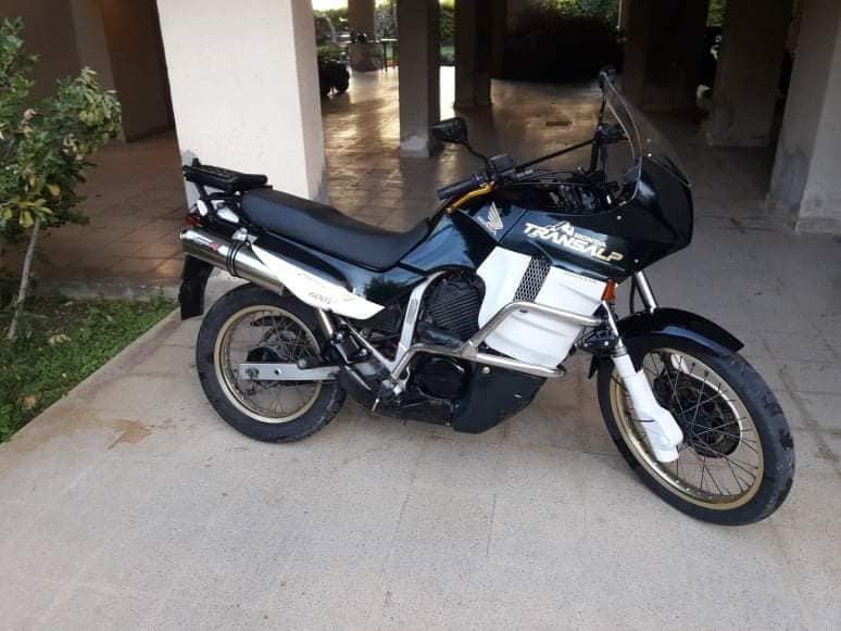 Honda transalp 600 kw 1000€