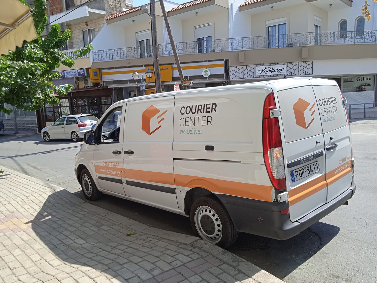 Ζητείται οδηγός για την COURIER CENTER στη Ρόδο
