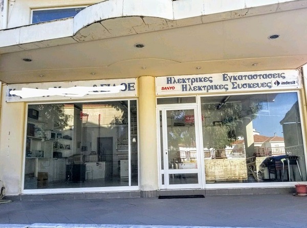 Ενοικιάζεται κατάστημα στην περιοχή της Ιαλυσού 700€