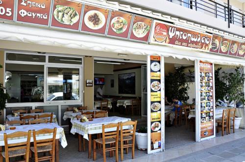 Το Εστιατόριο-Ψητοπωλείο ''ΚΑΛΟΥΔΗΣ'' αναζητάει  οδηγό διανομέα (delivery)