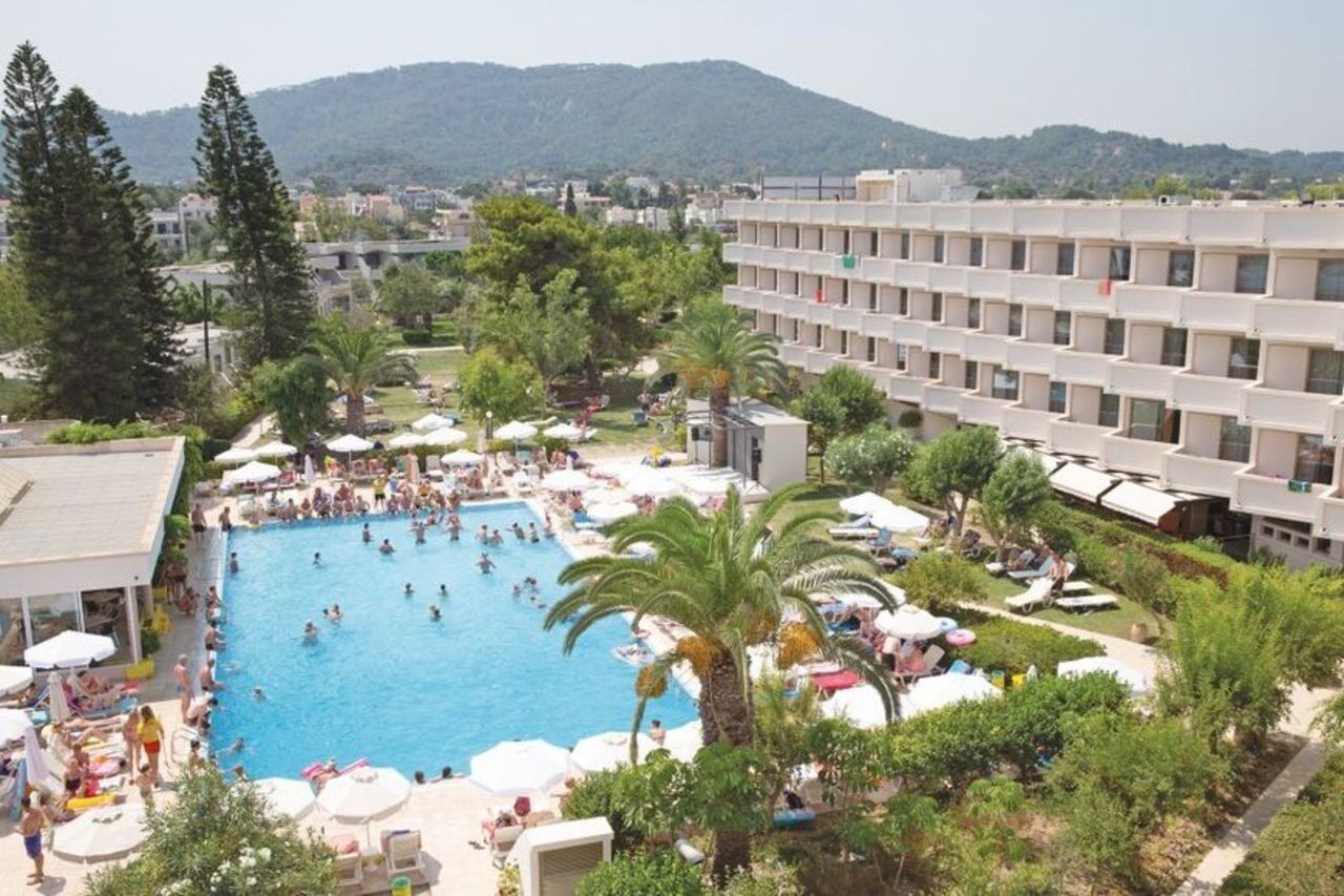 Θέσεις εργασίας στο Ξενοδοχείο Ialyssos Bay στην παραλία Ιαλυσού