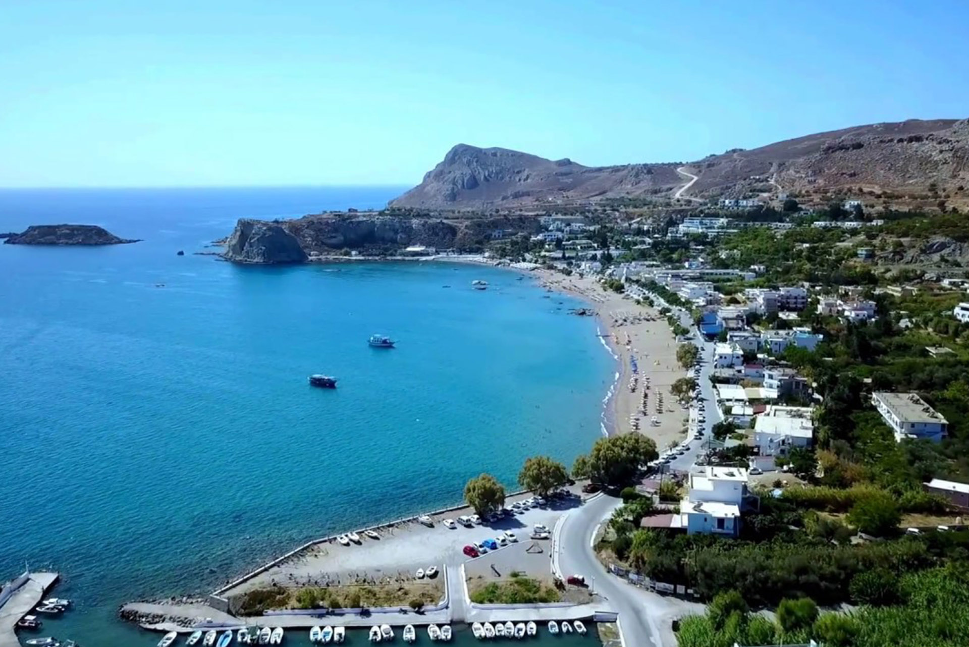 Ζητείται μάγειρας ή μαγείρισσα για εστιατόριο στα Στεγνά