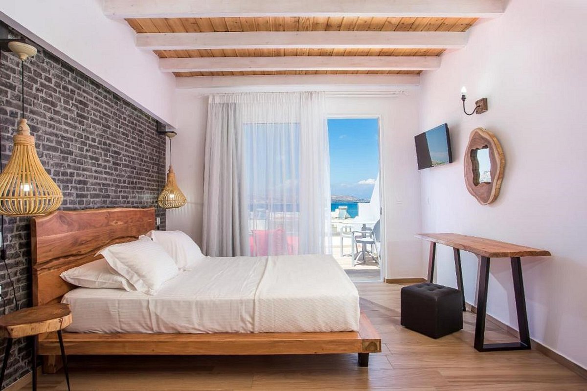 Θέση Καμαριέρας σε Ξενοδοχείο στο Φαληράκι 